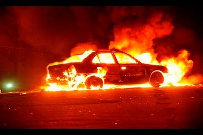 Những nguyên nhân hàng đầu gây cháy ô tô Những nguyên nhân hàng đầu gây cháy ô tô