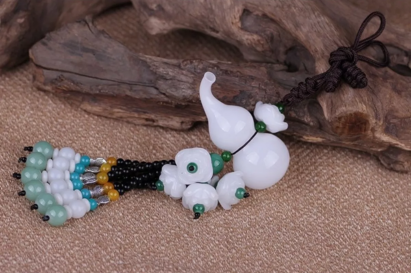 Chọn khánh treo xe ô tô cầu bình an đúng cách Chọn khánh treo xe ô tô cầu bình an đúng cách