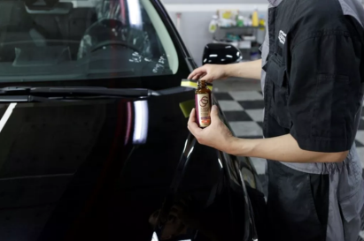 Những bí kíp đơn giản giúp bảo vệ lớp sơn ô tô sáng bóng sau nhiều năm sử dụng