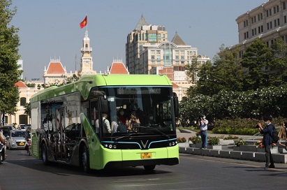TP HCM: Ra mắt tuyến xe Bus điện đầu tiên, từ Quận 1 đến TP Thủ Đức