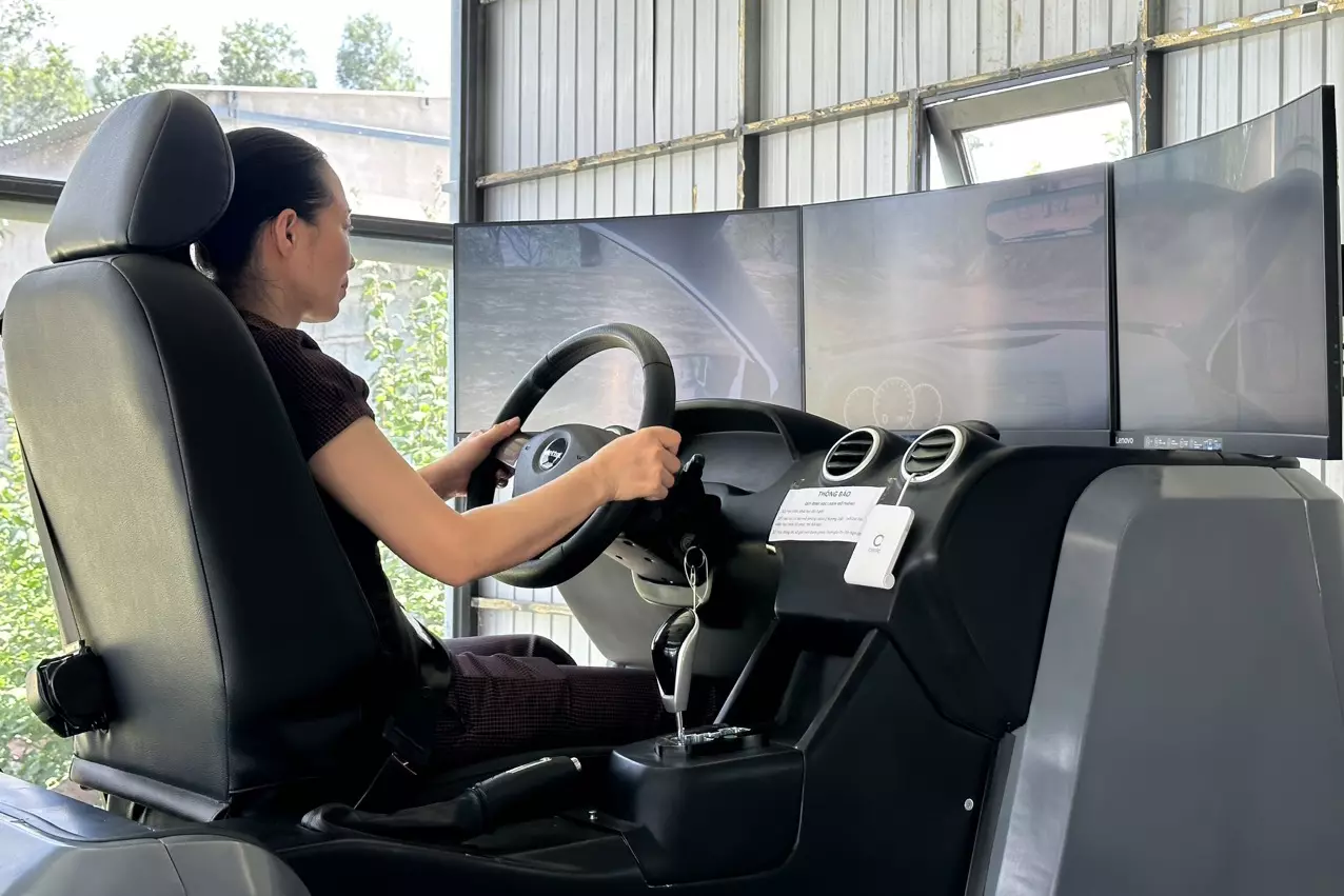 Chi phí học lái xe các nước trên thế giới - 'Thấm vào đâu' so với Việt Nam?