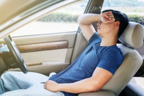 Nắng nóng, cắt điện, bật điều hòa ngủ trong ô tô cần lưu ý gì để đảm bảo an toàn?