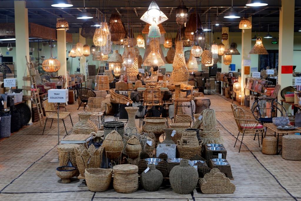 Showroom & Factory