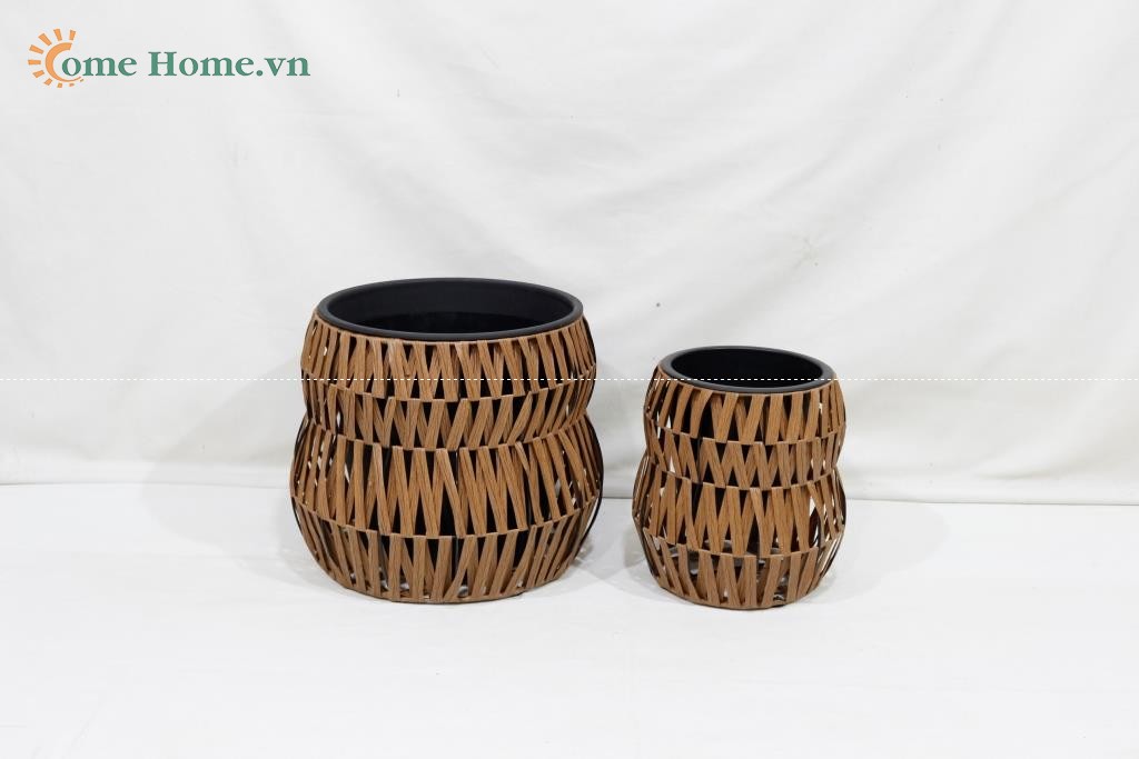 Handmade Woven Plastic Rattan Planter Basket for Modern Home Decor-CH2324B-2BR
