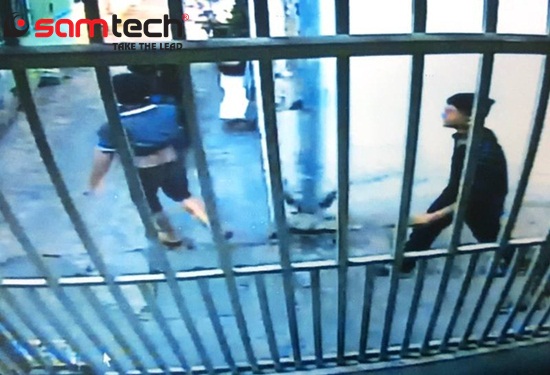 Nhờ camera an ninh bắt giữ nhóm trộm xe máy ở Sài Gòn