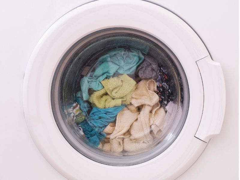 Mẹo giúp tiết kiệm điện nước khi sử dụng máy giặt siêu hiệu quả?