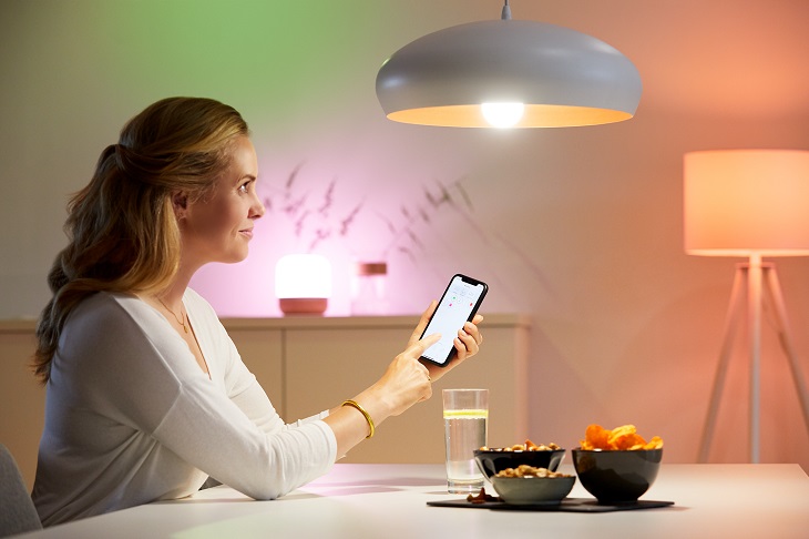 Đèn thông minh (smart light) là gì? Có nên mua đèn thông minh không?