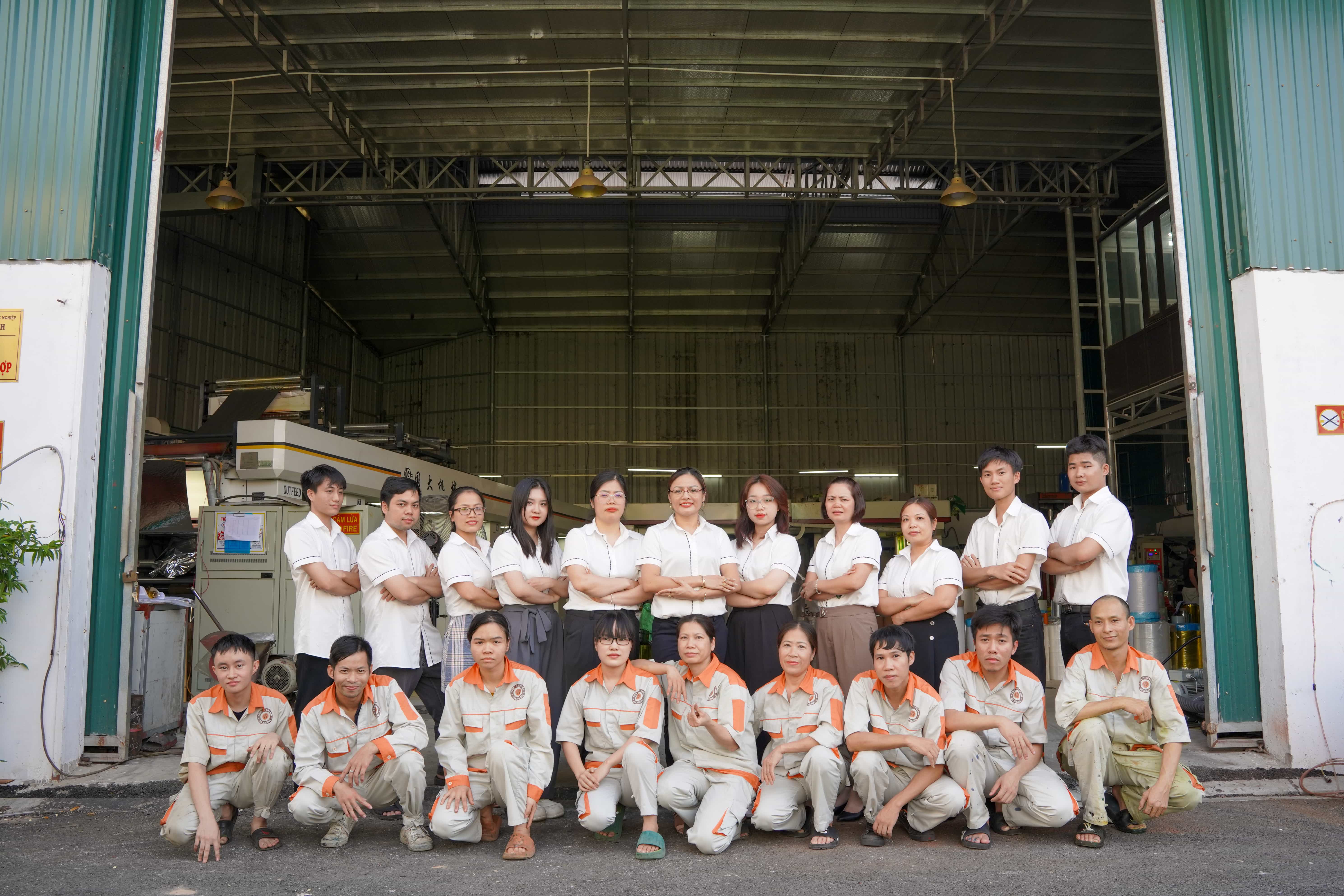 Đội Ngũ Sản Xuất