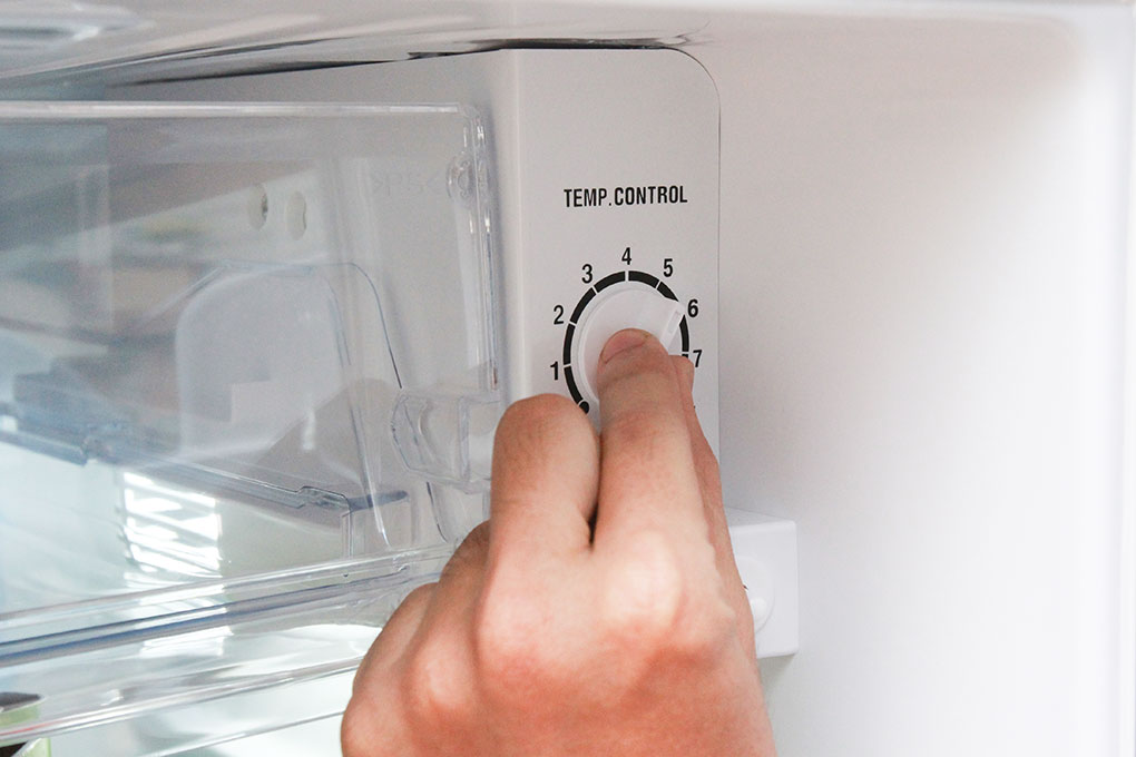 Tủ lạnh (180 lít)