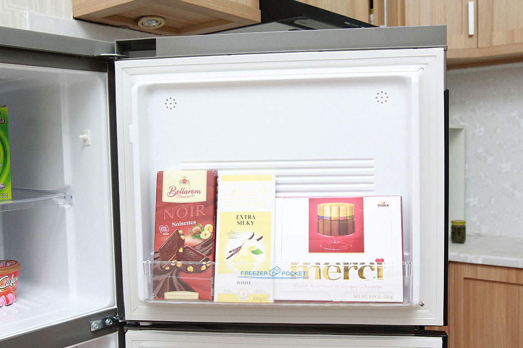 Tủ lạnh (205 lít)