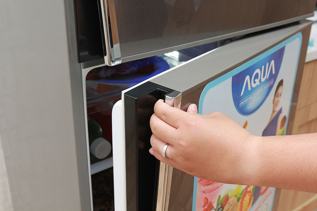 Tủ lạnh (228 lít)