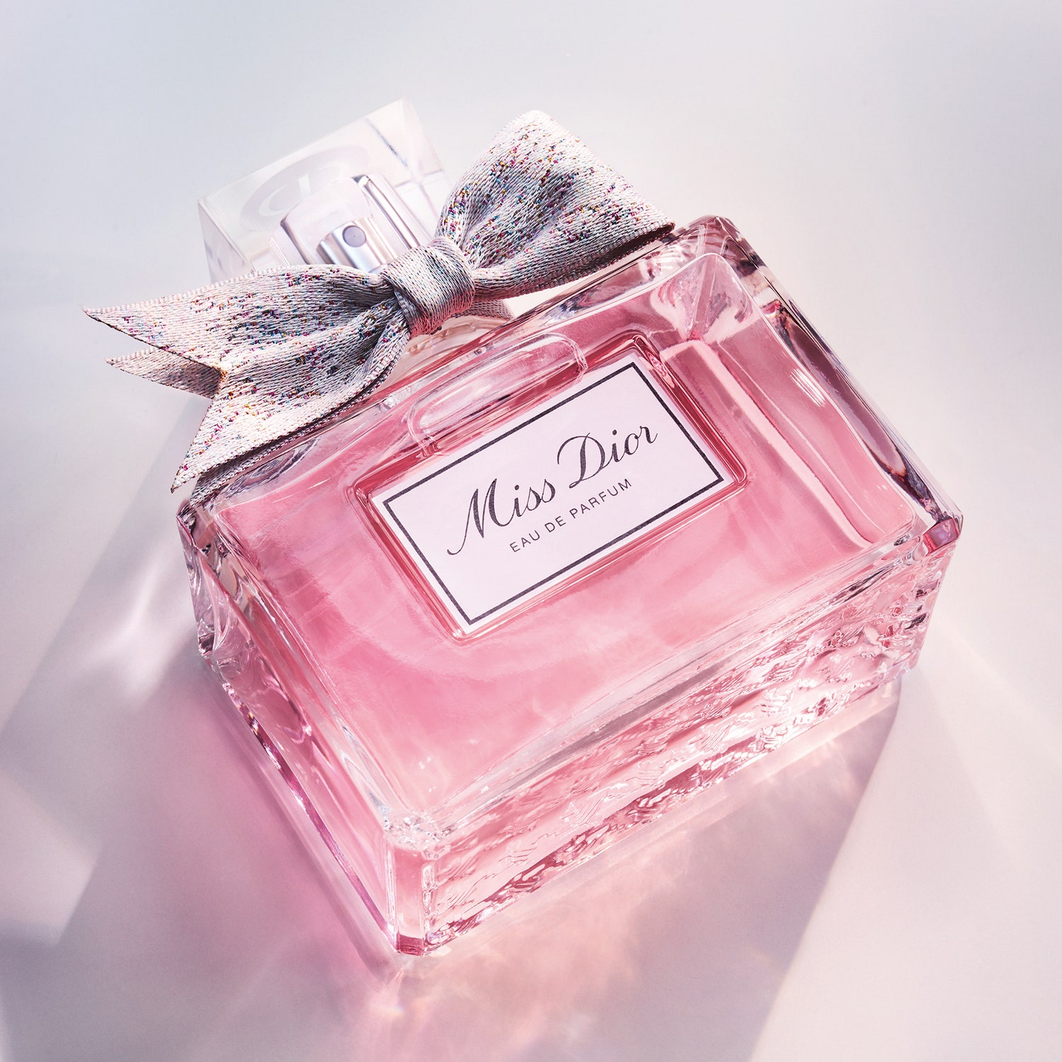 Miss Dior the perfume for women with thousands of flowers  DIOR