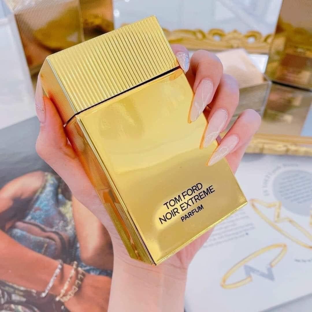 Tom Ford Noir Extreme Parfum Linh Perfume