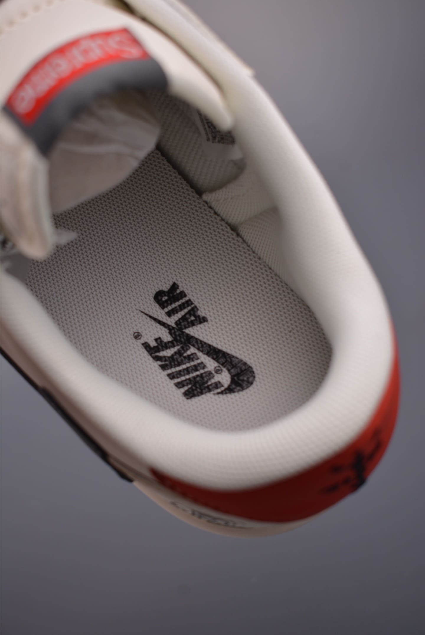 GIÀY SUPREME X TRAVIS SCOTT X AIR JORDAN 1 LOW PHIÊN BẢN GIỚI HẠN NĂM NGỰA XÁM BE TOP QUALITY SHOES AAA