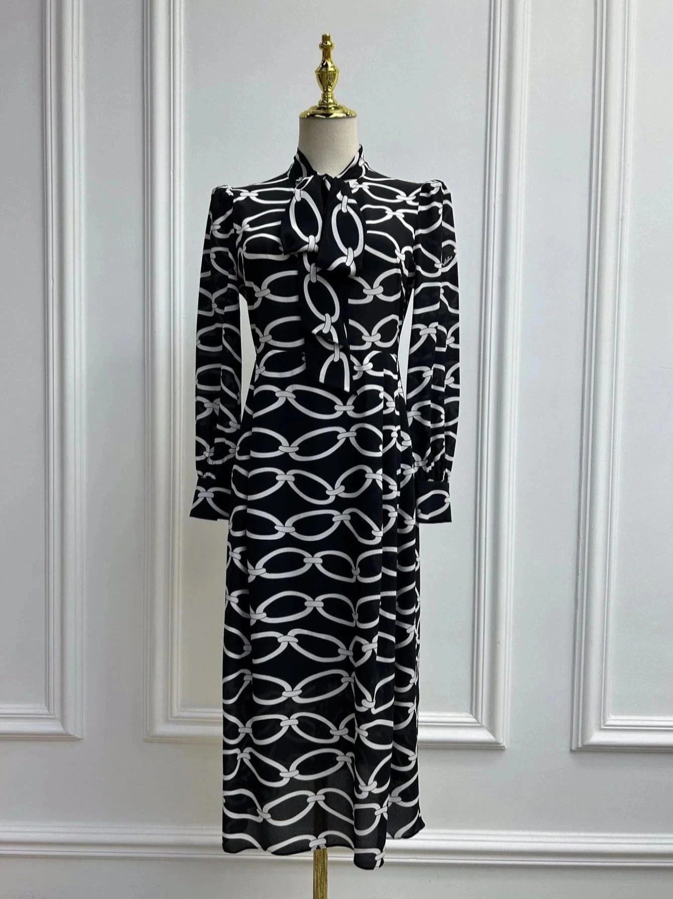 VÁY VALENTINO Party Long Dress High Classy