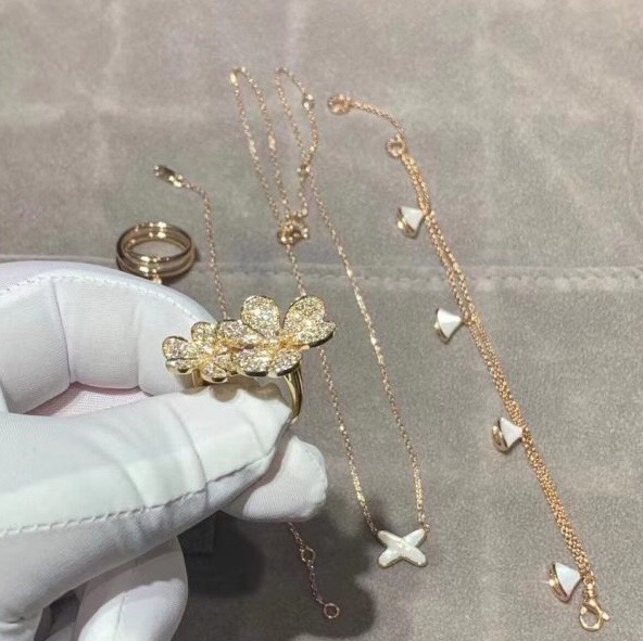 NHẪN VAN CLEEF & ARPELS ALHAMBRA VINTAGE DIAMOND GOLD 18K YELLOW GOLD