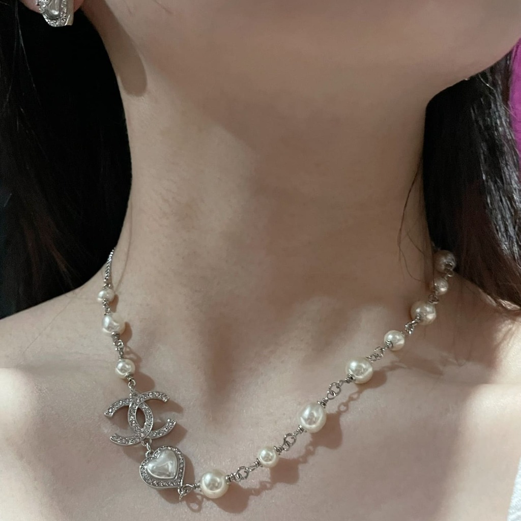DÂY CHUYỀN CHANEL DOUBLE CC DIAMOND LOVE PEARLS VERSION