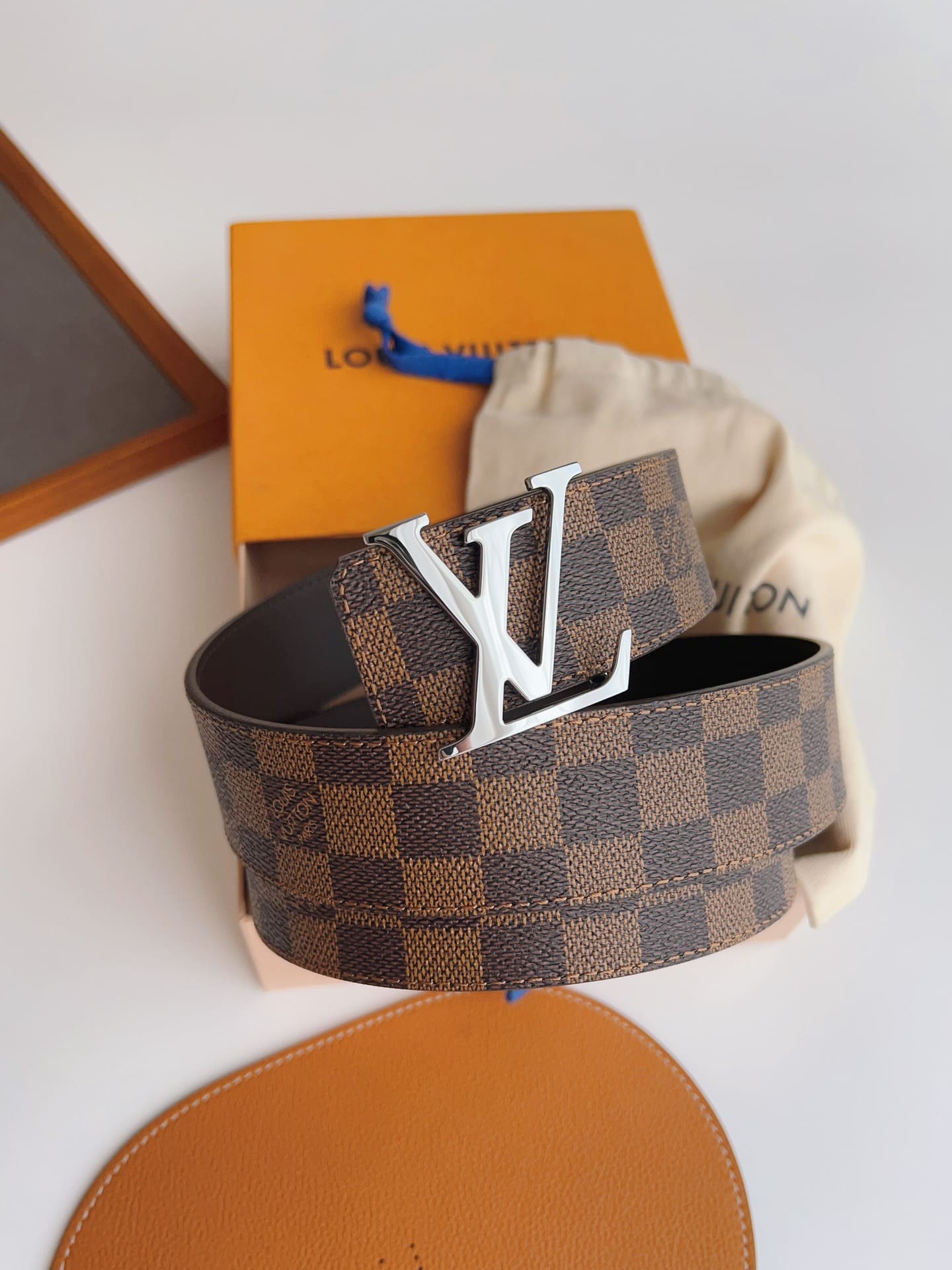 DÂY LƯNG LOUIS VUITTON SQUARE BROWN MONOGRAM LEATHER Khóa bạc