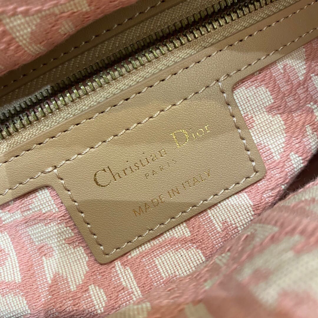 TÚI Dior Women Medium Lady Dior Bag Natural Wicker and Pink Dior Oblique Jacquard