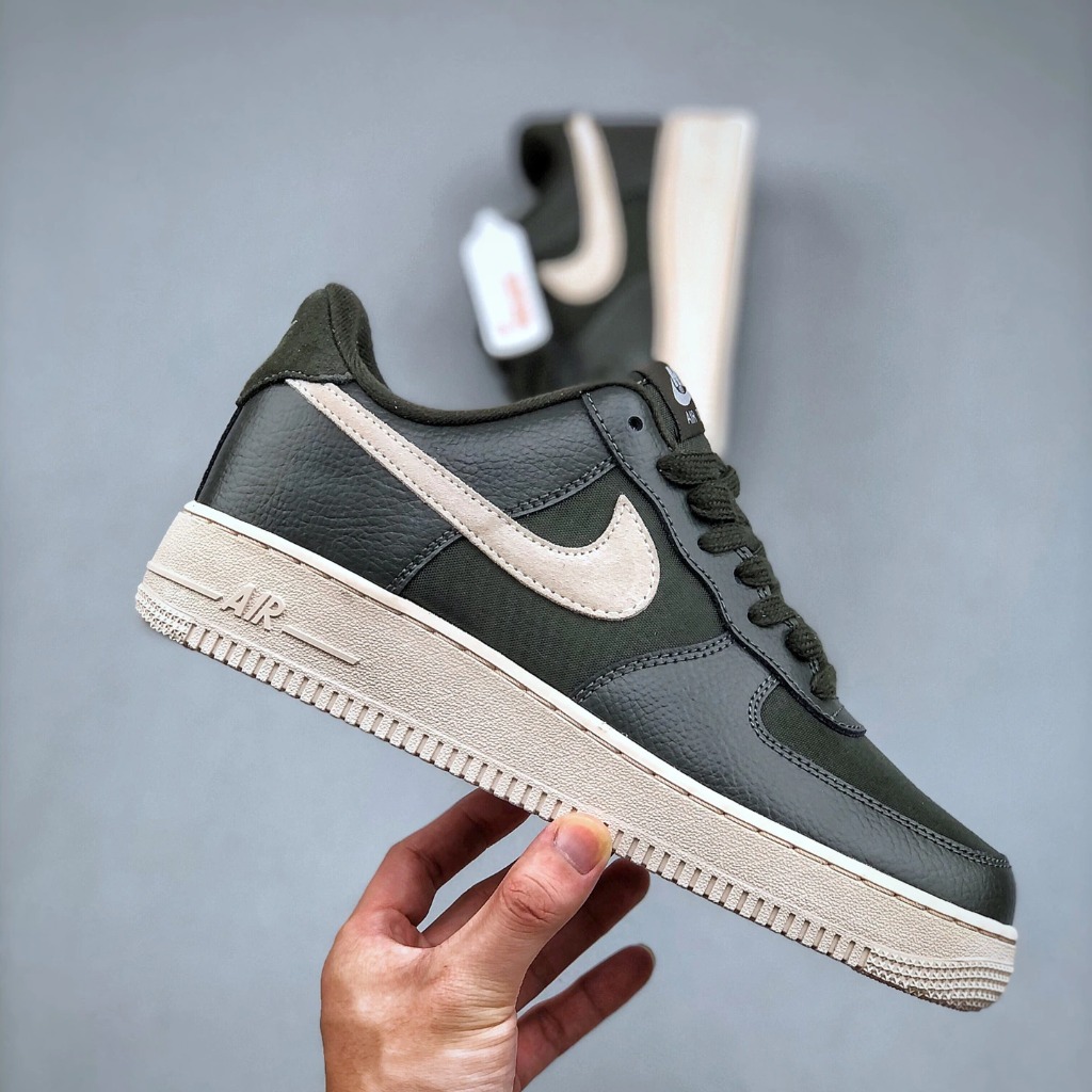 GIÀY NIKE Air Force black