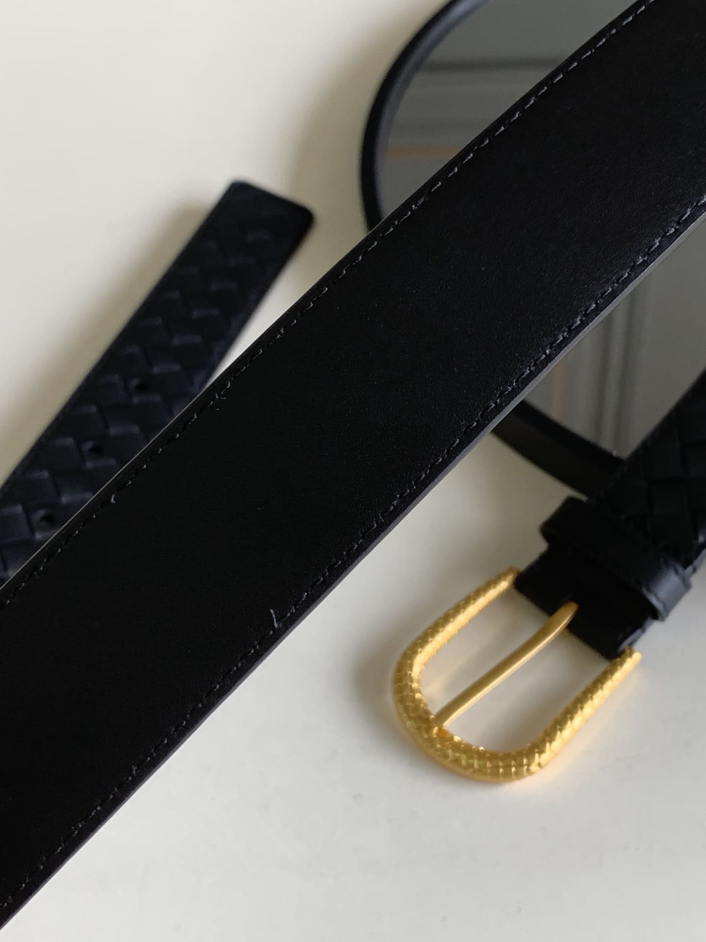 DÂY LƯNG BOTTGA VENETA INTRECCIATO LEATHER Khóa vàng