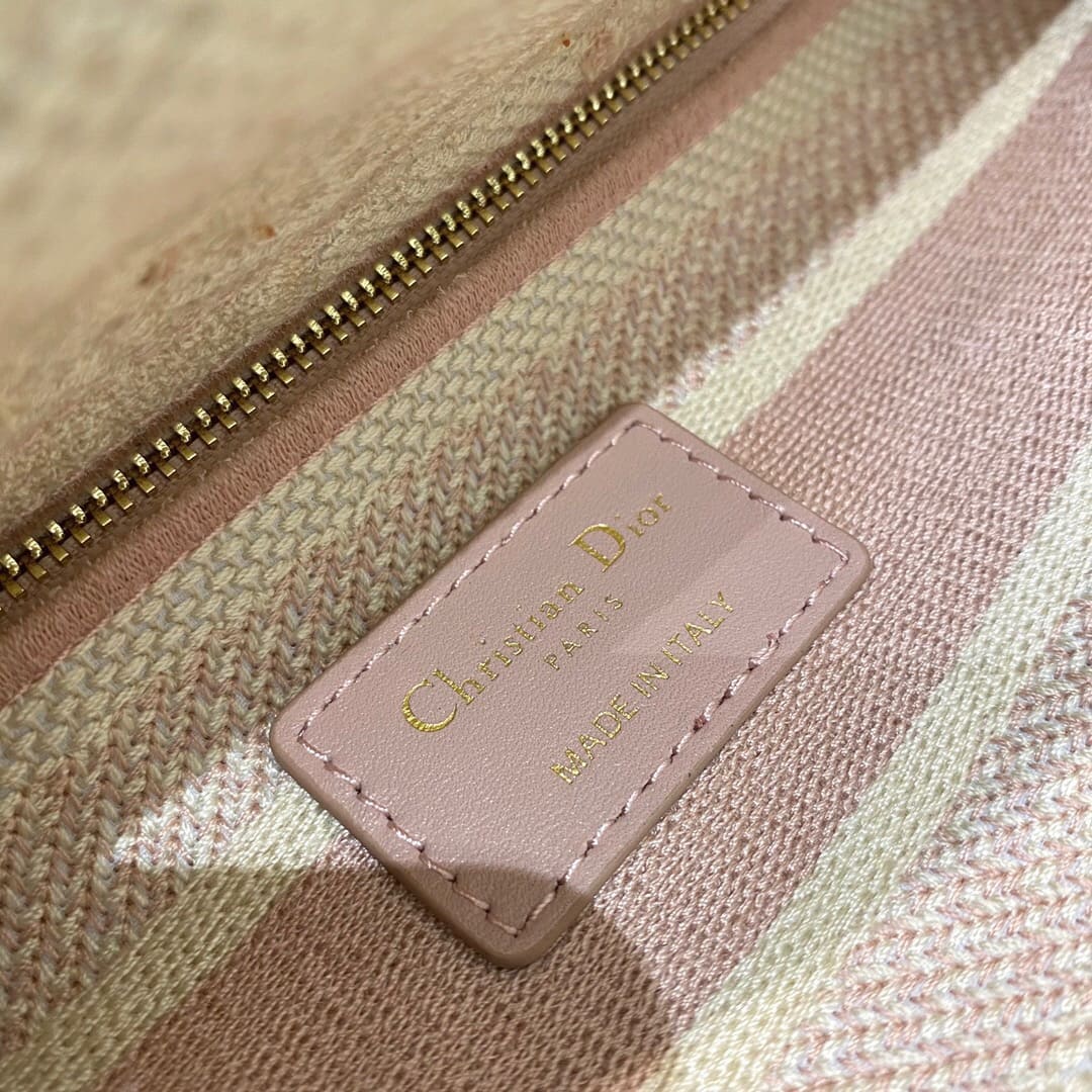 TÚI CHRISTIAN DIOR Lady D-lite Bag Gray and Pink Toile de Jouy Reverse Embroidery