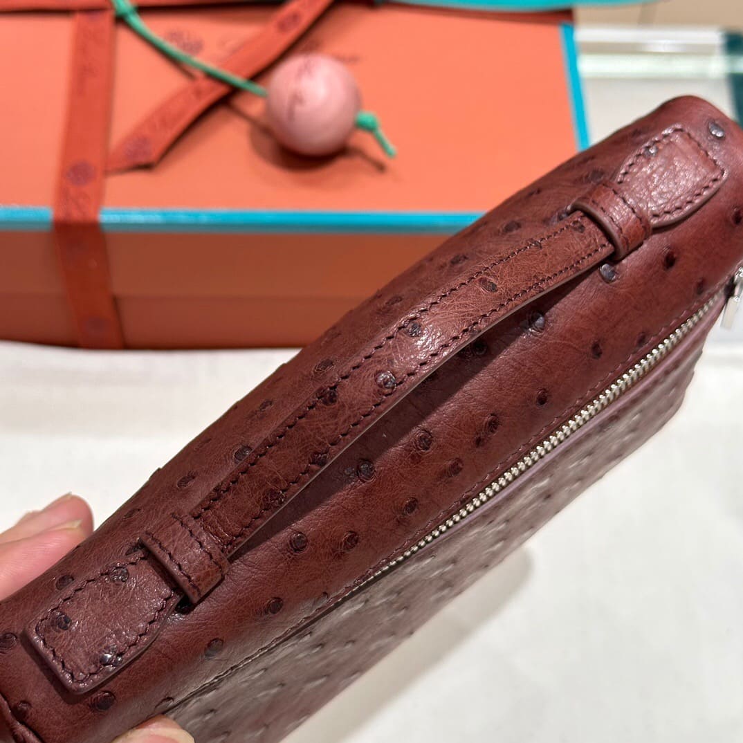 TÚI Loro Piana Women Extra Pocket L27 in Ostrich Leather Bordeaux da đà điểu(Gía Liên Hệ)