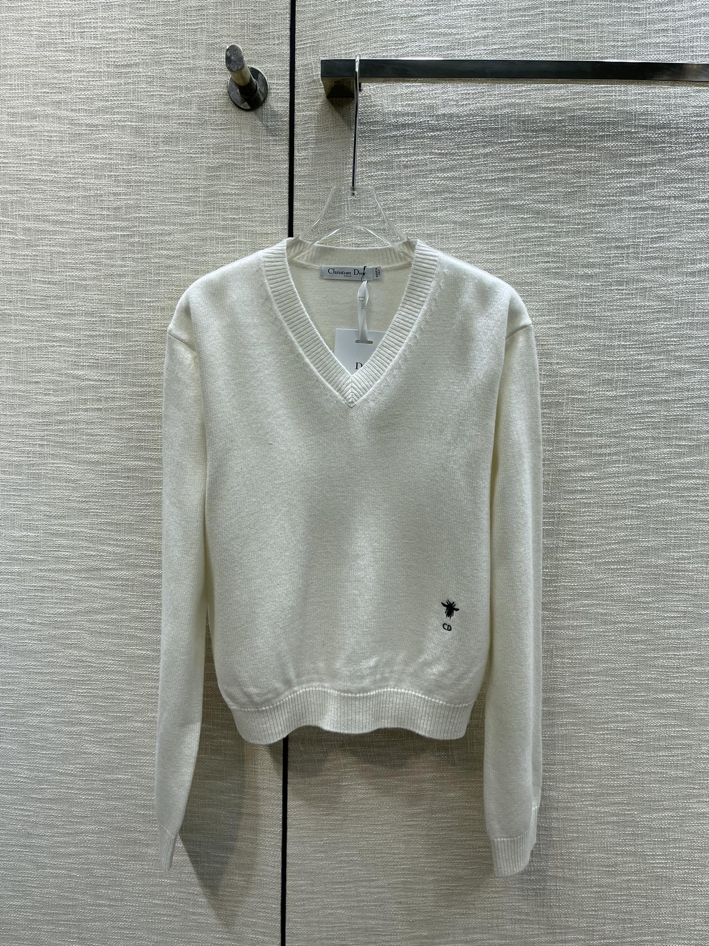 ÁO DIOR V-Neck White Sweater