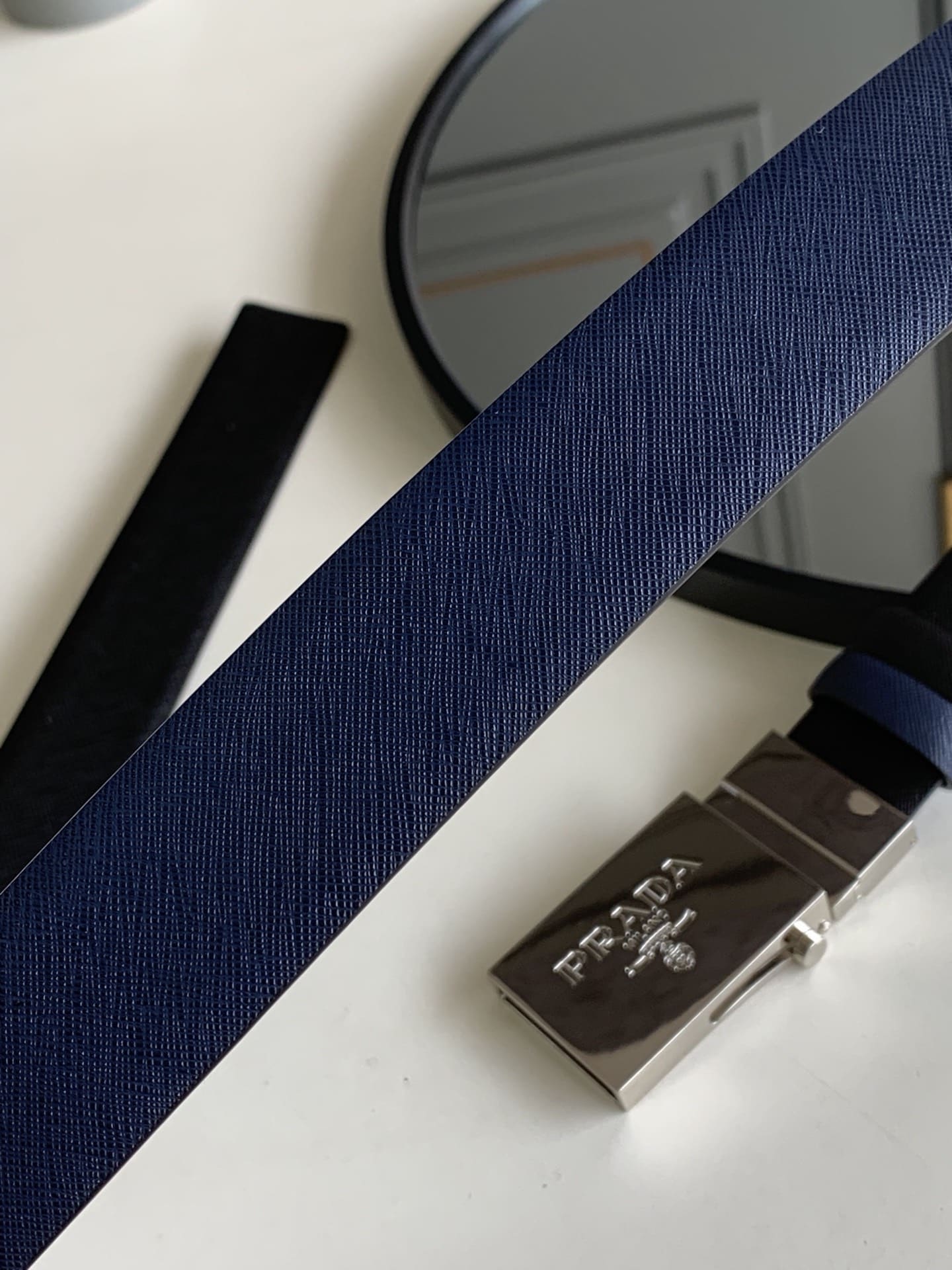 DÂY LƯNG PRADA BLACK SAFFIANO LEATHER Khóa bạc