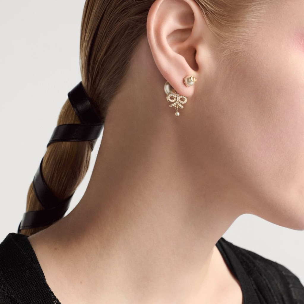 HOA TAI DIOR CRYSTAL SWAROVSKI AND PEARLS HÌNH NƠ