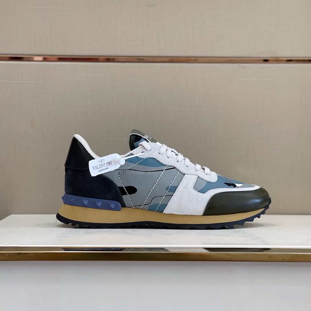 GIÀY VALENTINO STUDD LEATHER RUNNER SNEAKER SHOES AAA