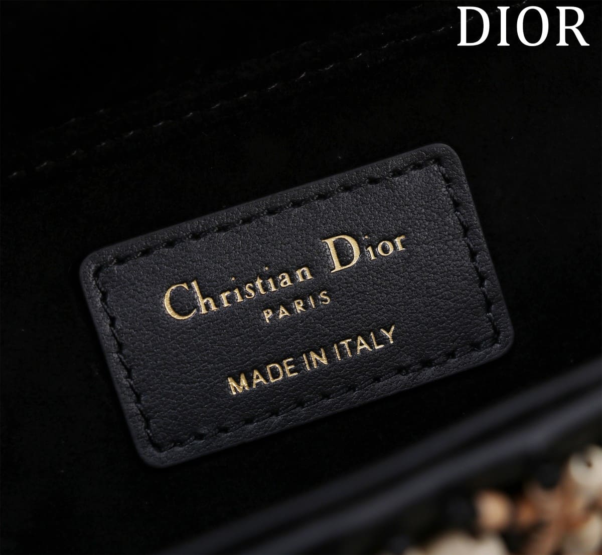 TÚI CHRISTIAN DIOR Lady-Joy embroiders wooden beads hạt gỗ