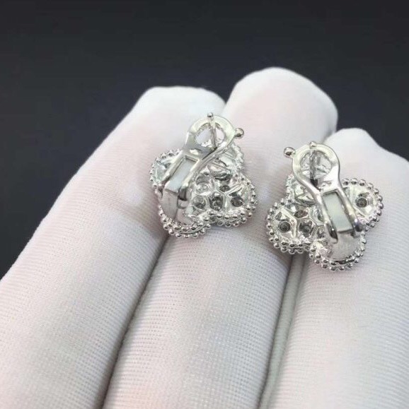 HOA TAI VAN CLEEF & ARPELS ALHAMBRA VINTAGE DIAMOND GOLD 18K WHITE GOLD