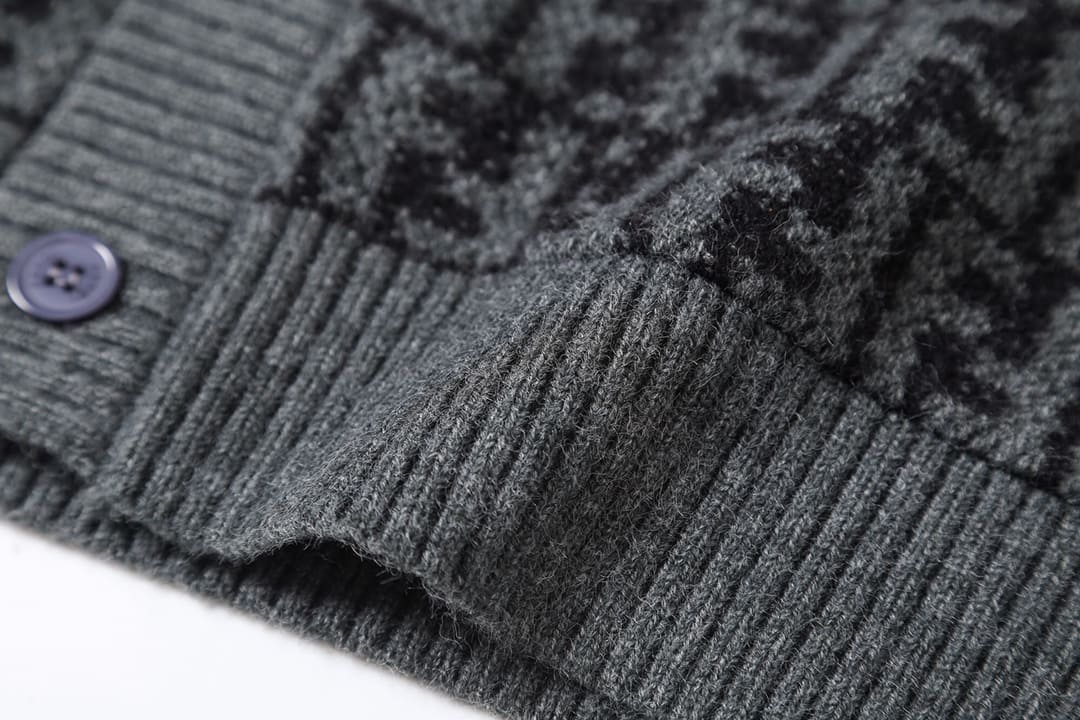 ÁO FENDI FF Gray and Brown Sweater