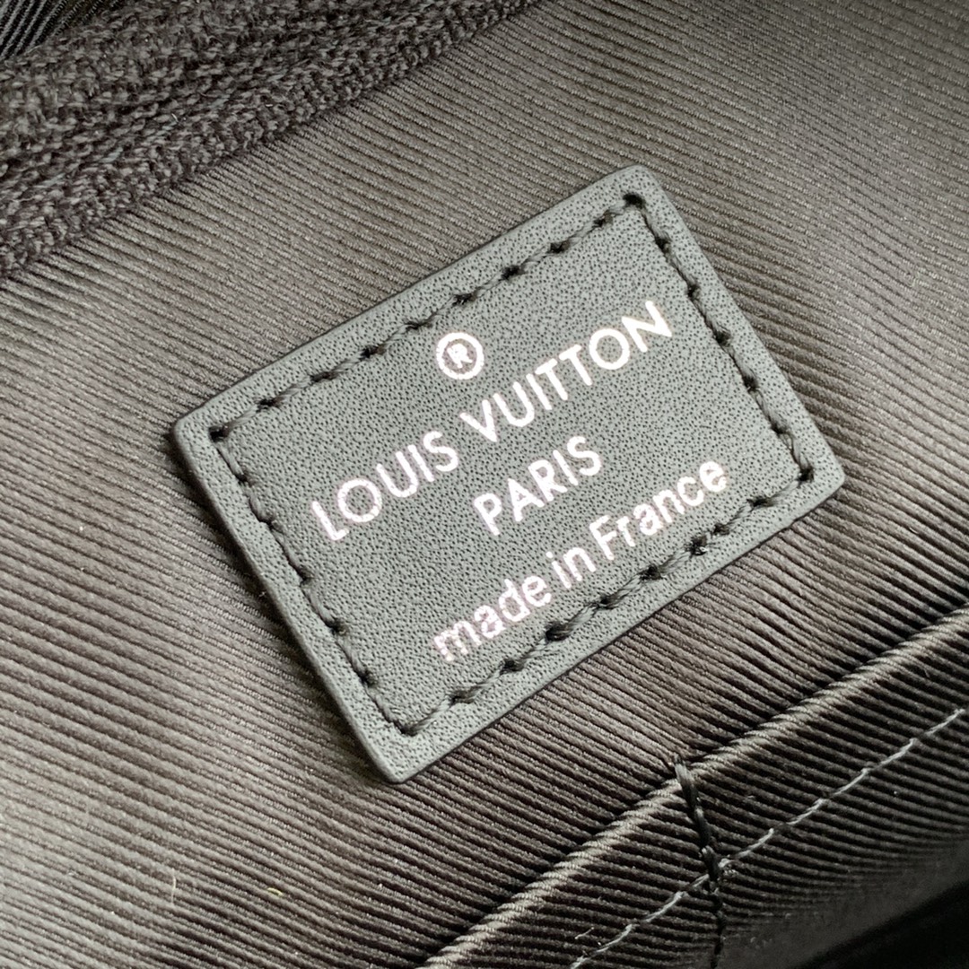 TÚI LOUIS VUITTON  Sirius Damier Infini Onyx Messenger Bag