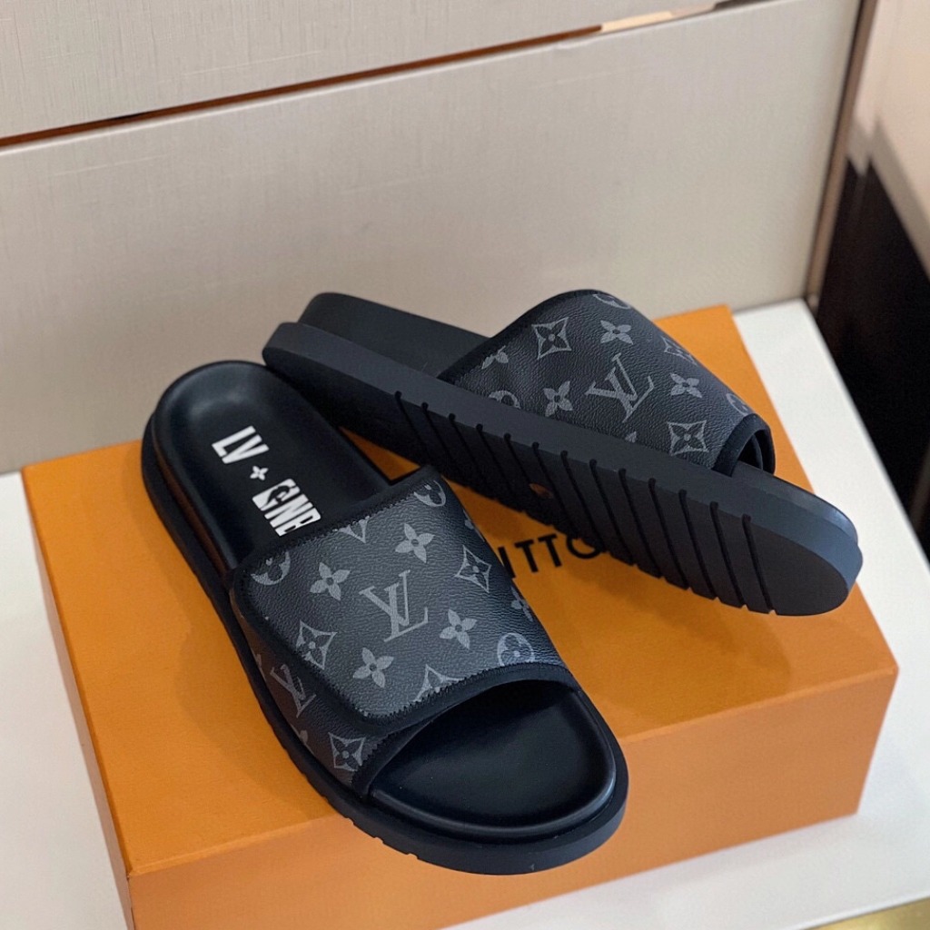DÉP LOUIS VUITTON MONOGRAM NBA UNISEX SLIPPER