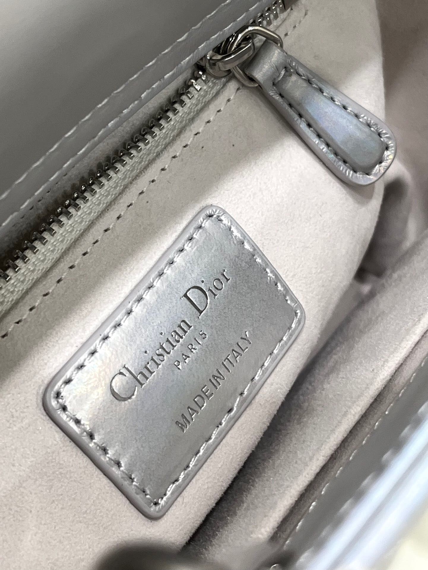 TÚI CHRISTIAN DIOR LADY DIOR Cannage Calfskin Pearl ánh trai