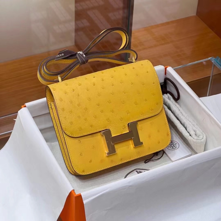 TÚI HERMES Constance Amber Ostrich Leather da đà điểu 19CM(giá liên hệ)