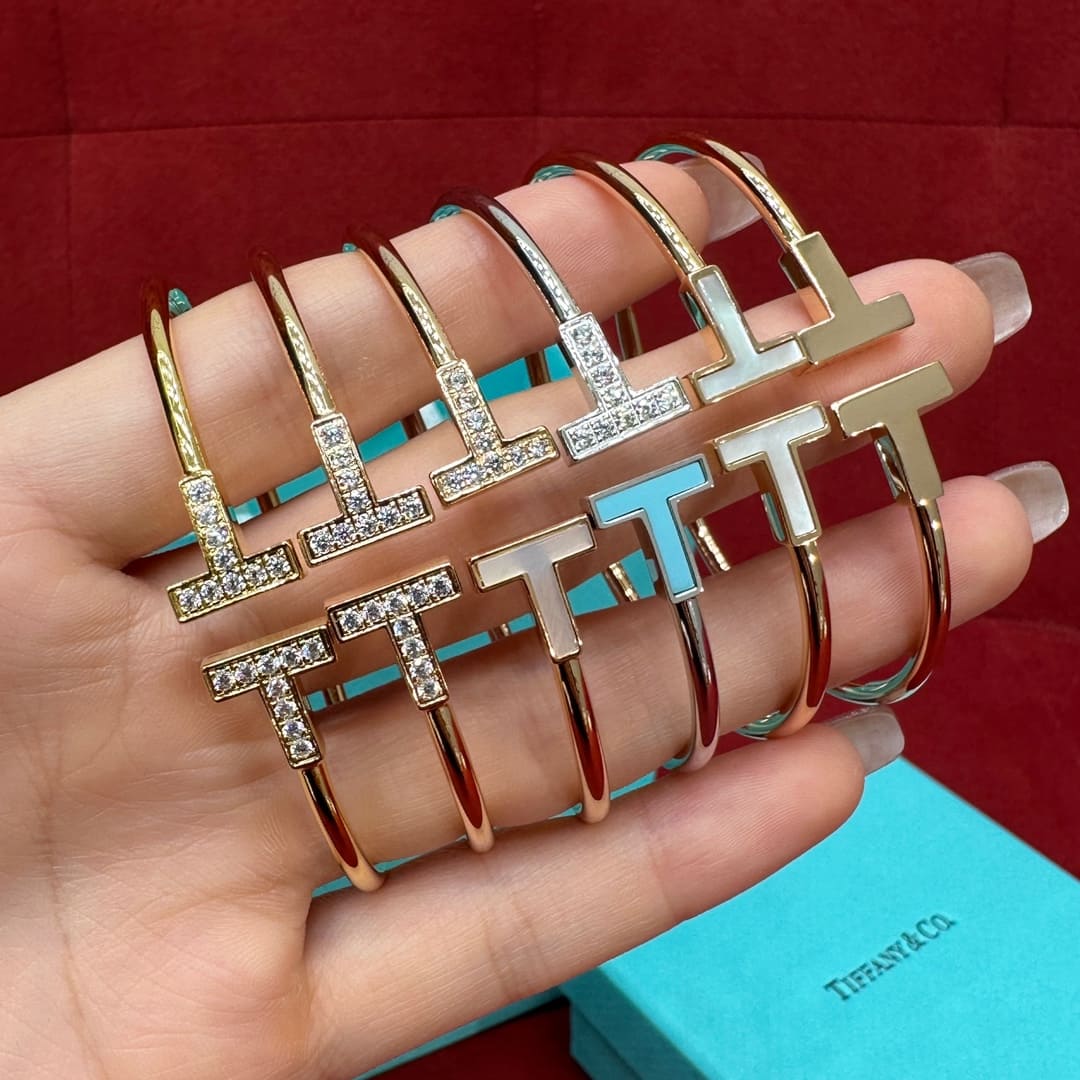 LẮC TAY TIFFANY & CO T BANGLE