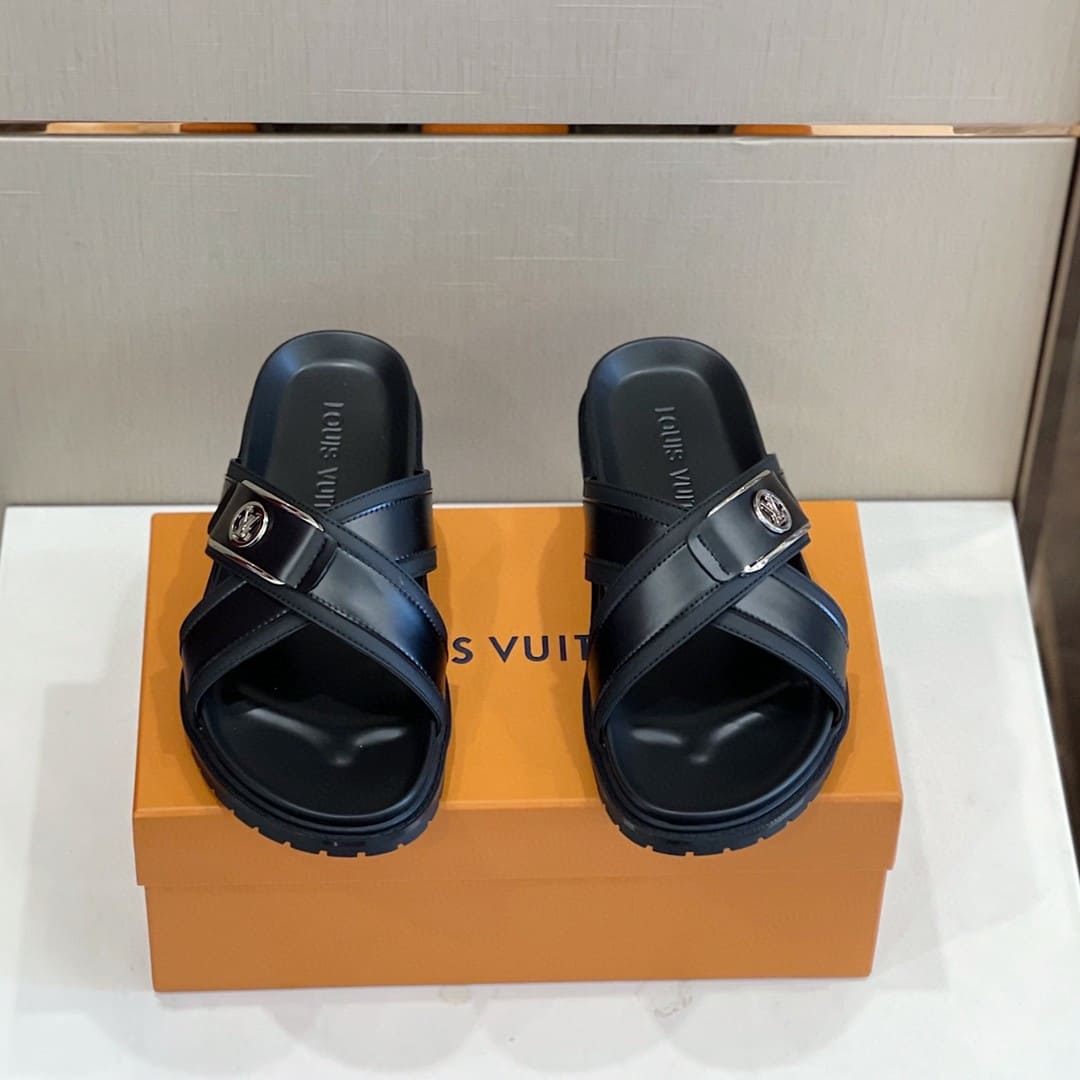 DÉP LOUIS VUITTON TRIANGLE LOGO SANDAL AAA