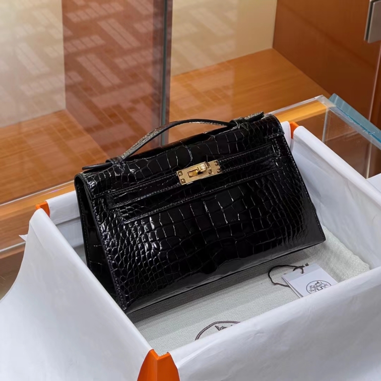 TÚI HERMES Kelly Pochette Alligator Noir da cá sấu 22CM(giá liên hệ)