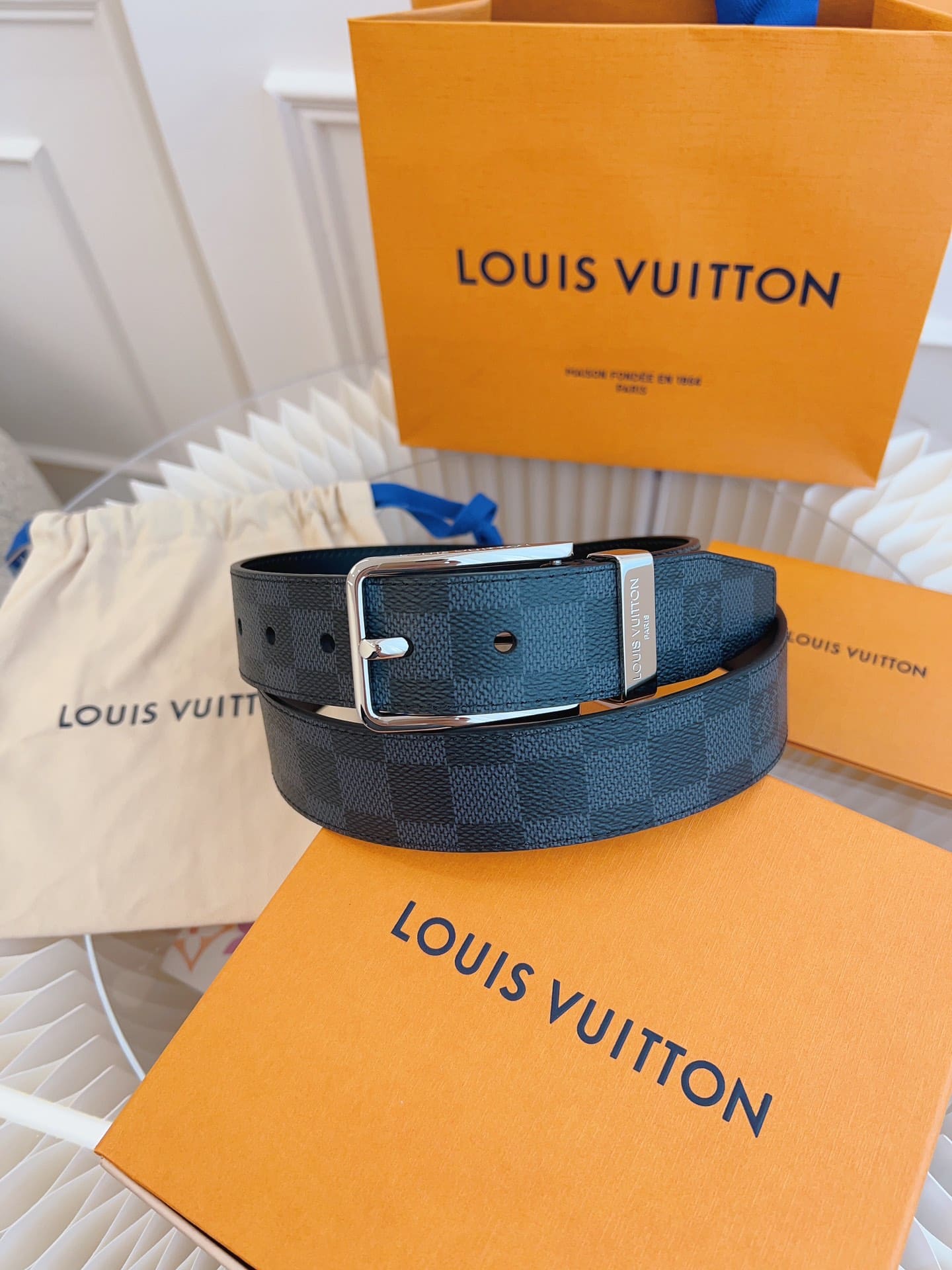 DÂY LƯNG LOUIS VUITTON BLACK SQUARE MONOGRAM LEATHER Khóa bạc