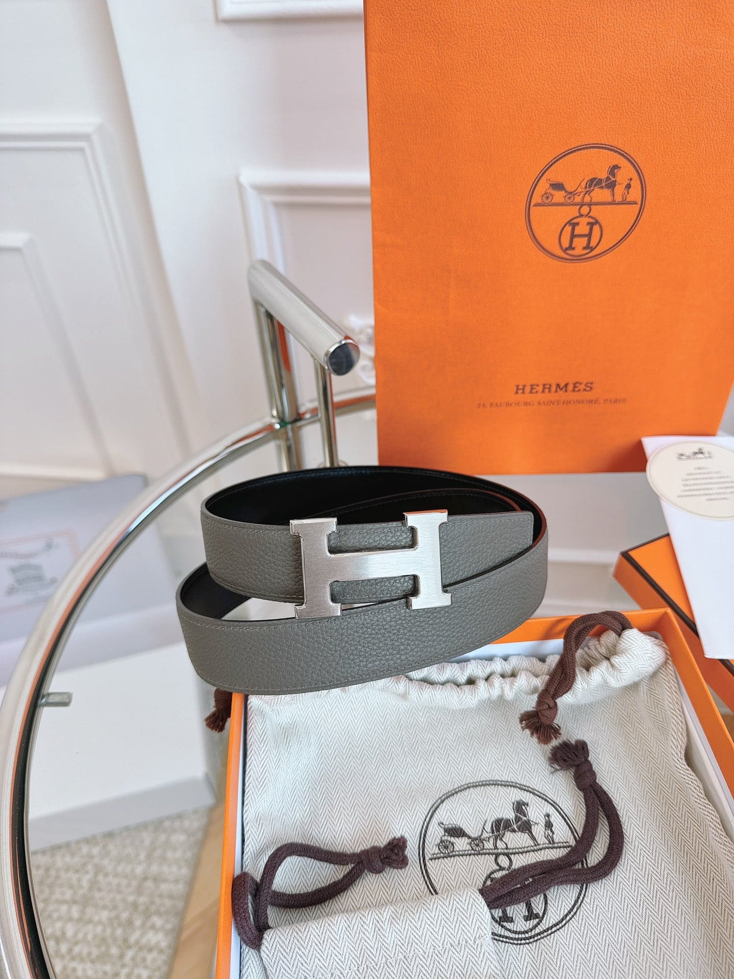 DÂY LƯNG HERMES H GRAY Togo leather hai mặt khóa bạc