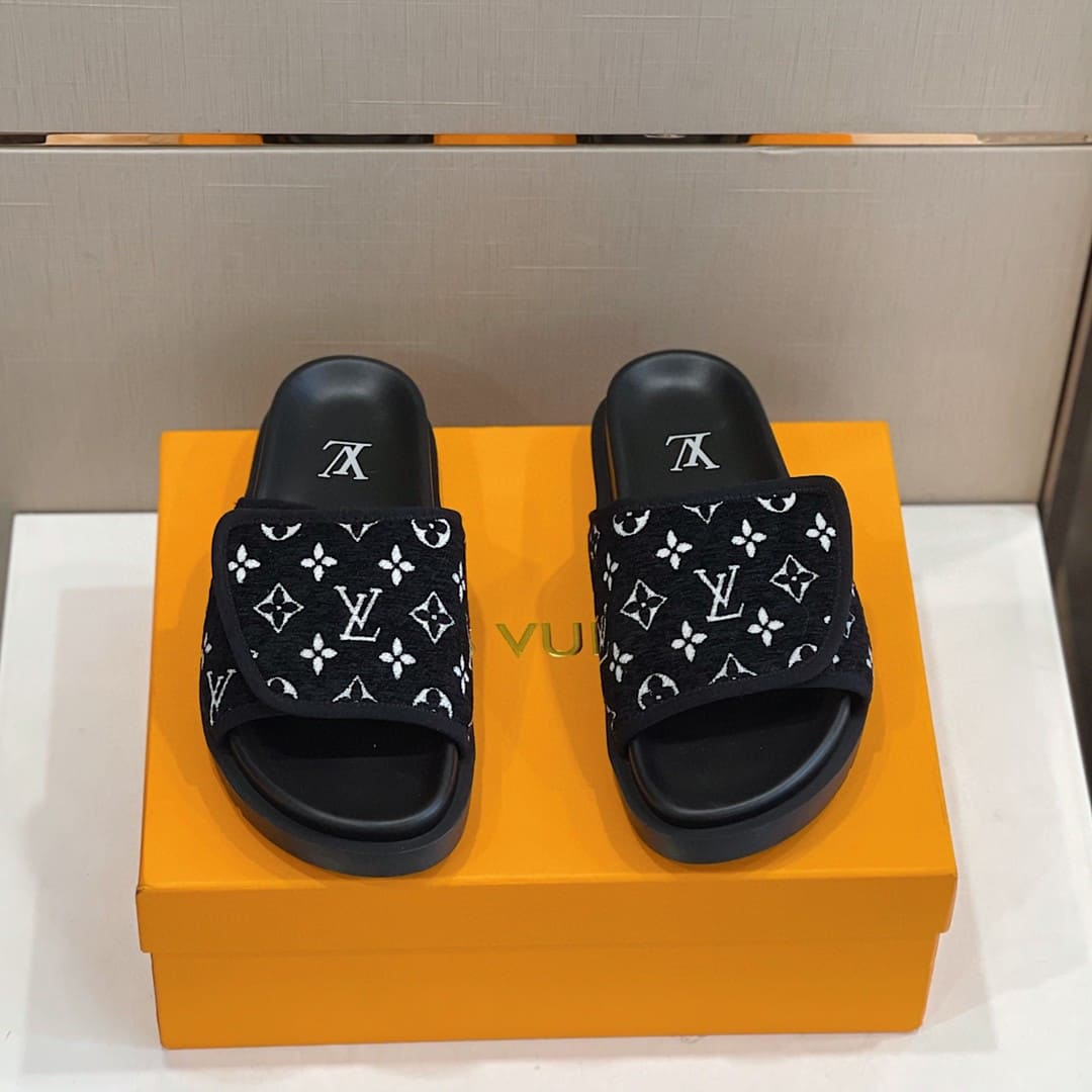 DÉP LOUIS VUITTON MONOGRAM LOGO SANDAL AAA