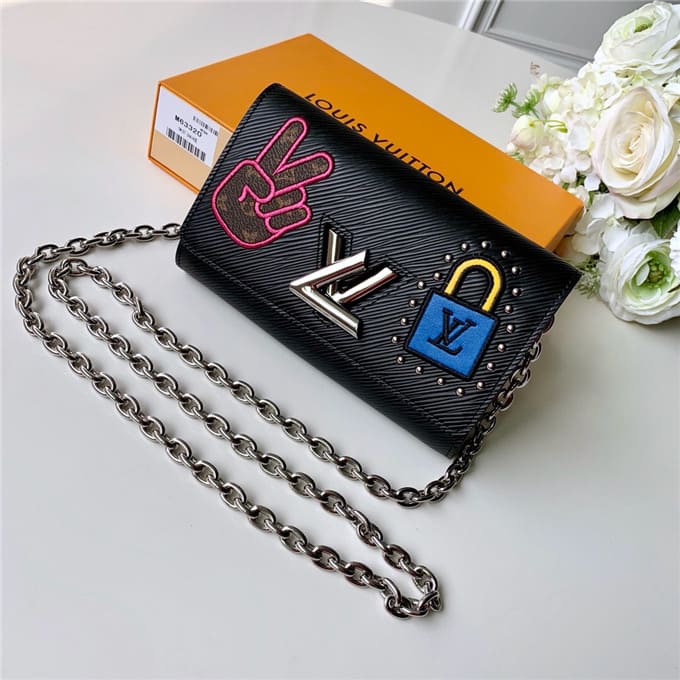 Ví LOUIS VUITTON twist chain wallet