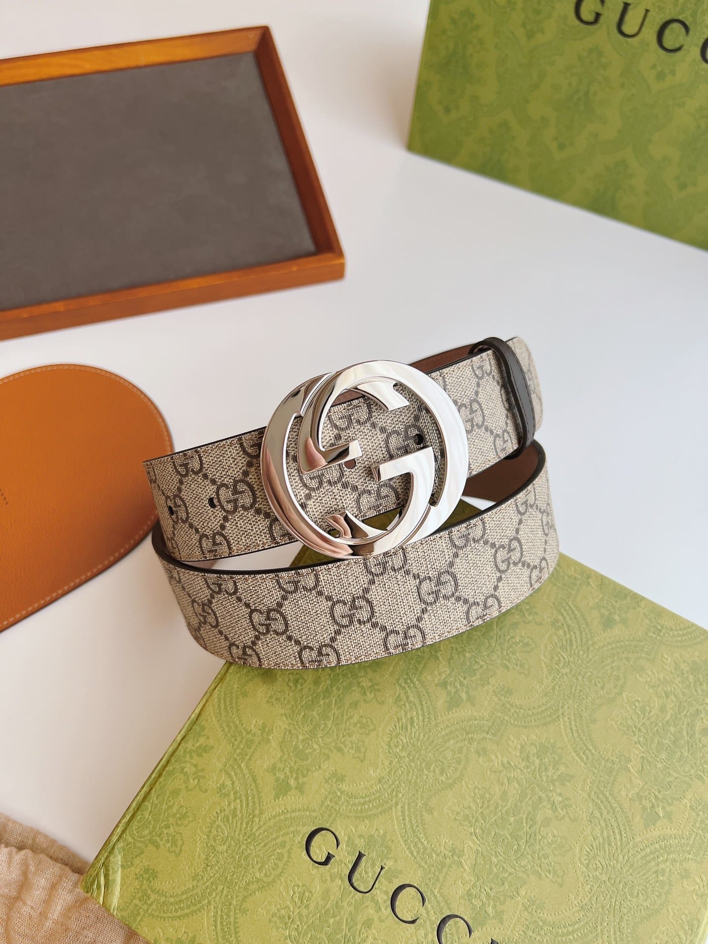 DÂY LƯNG GUCCI GG BROWN CANVAS LEATHER Khóa bạc