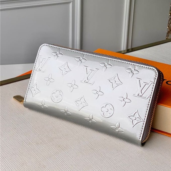 Ví LOUIS VUITTON zippy wallet