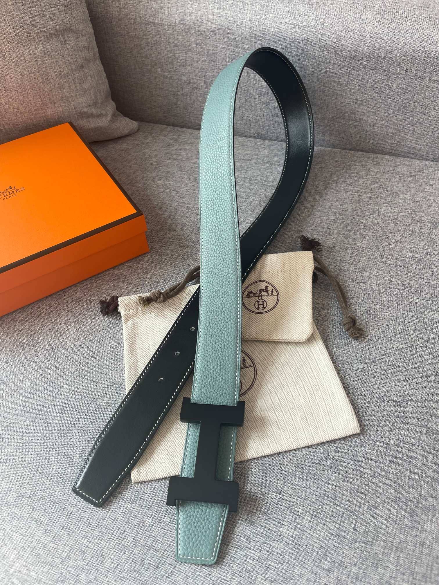 DÂY LƯNG HERMES H Matte Black Togo leather hai mặt khóa đen