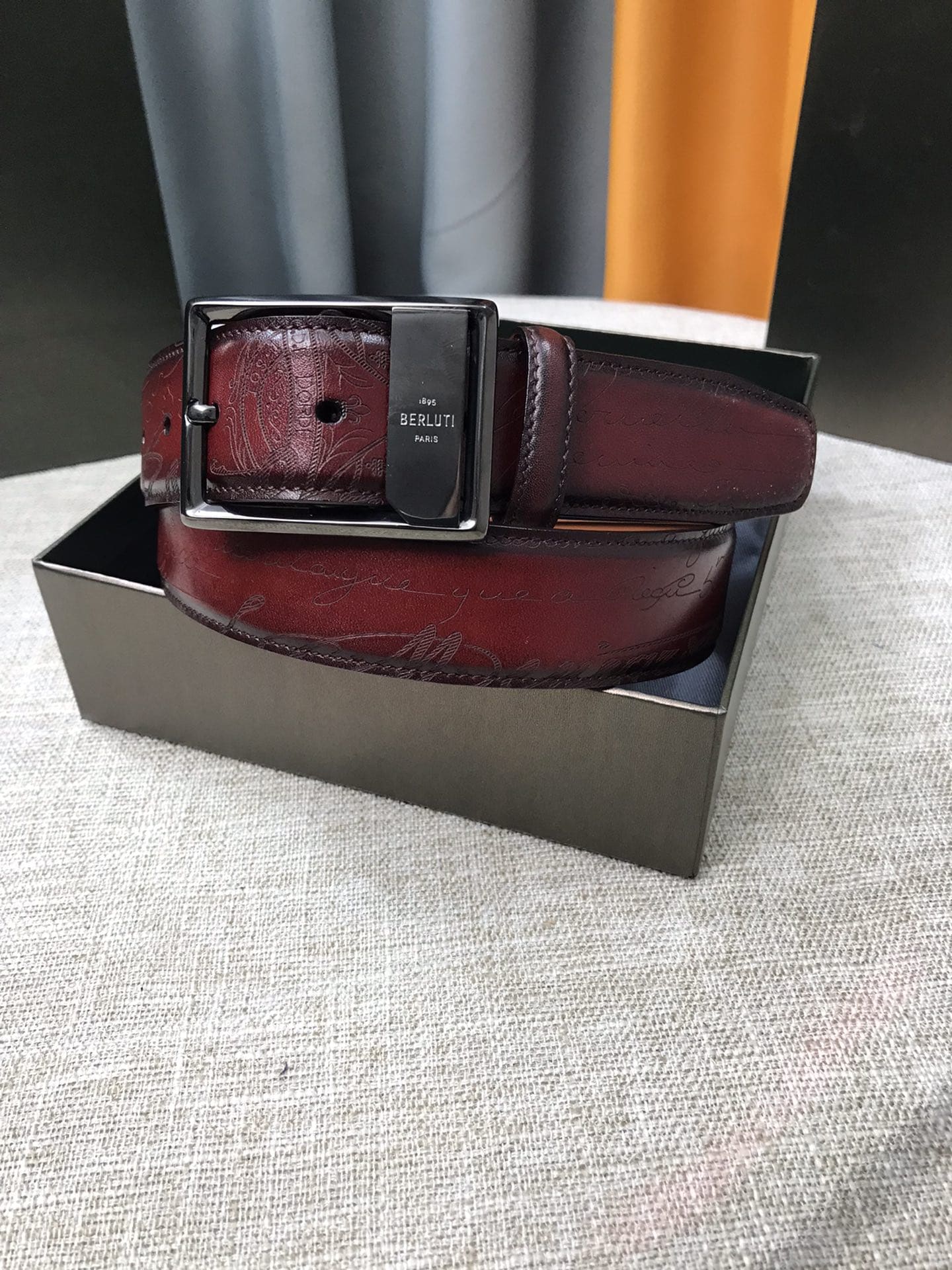 DÂY LƯNG BERLUTI PATINA Leather khóa đen