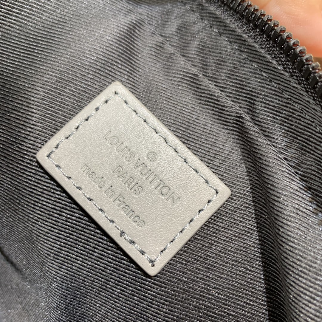 TÚI LOUIS VUITTON Duo Monogram Shadow Messenger Bag